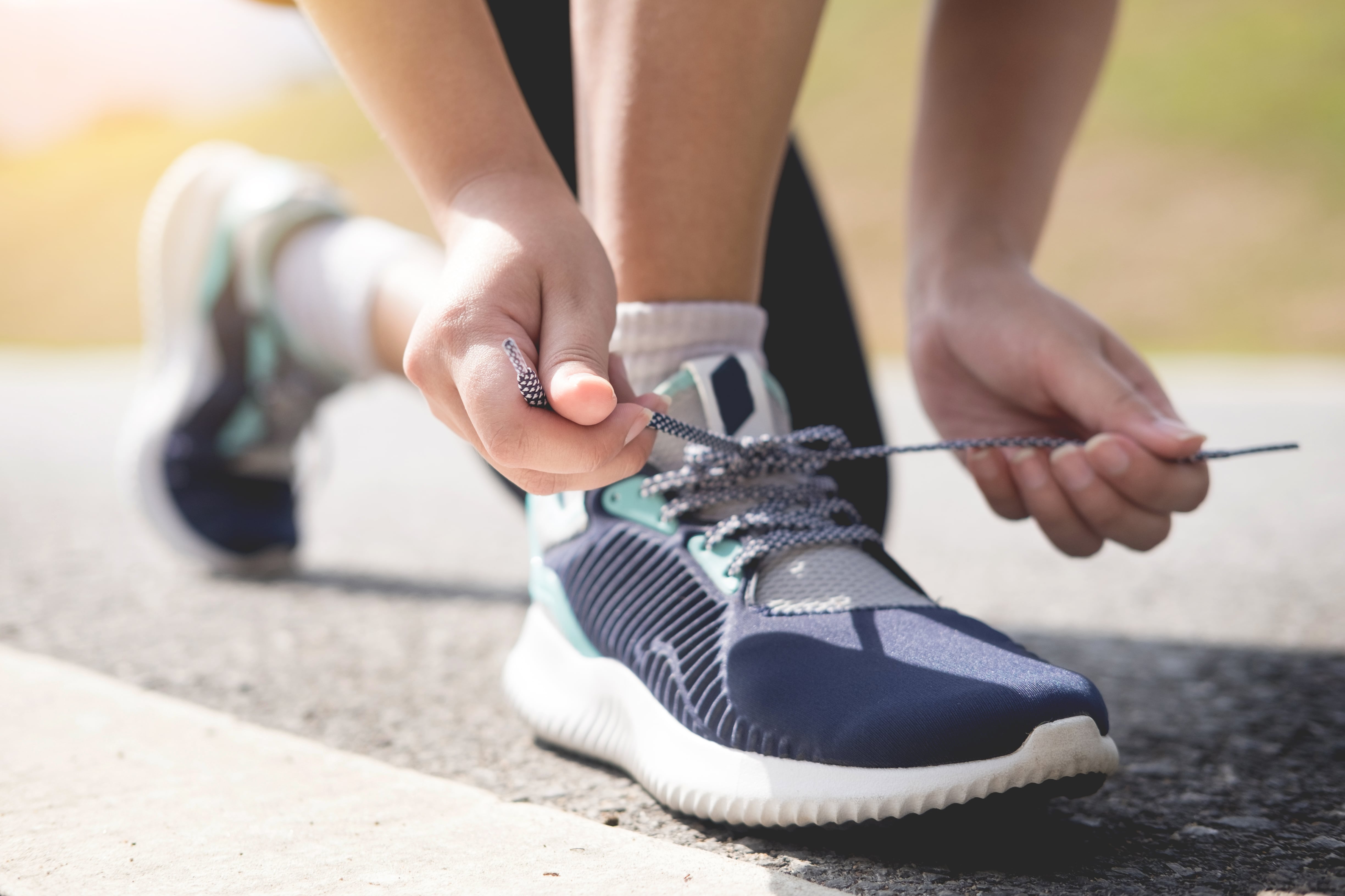 Sneaker Ringan dan Stylish