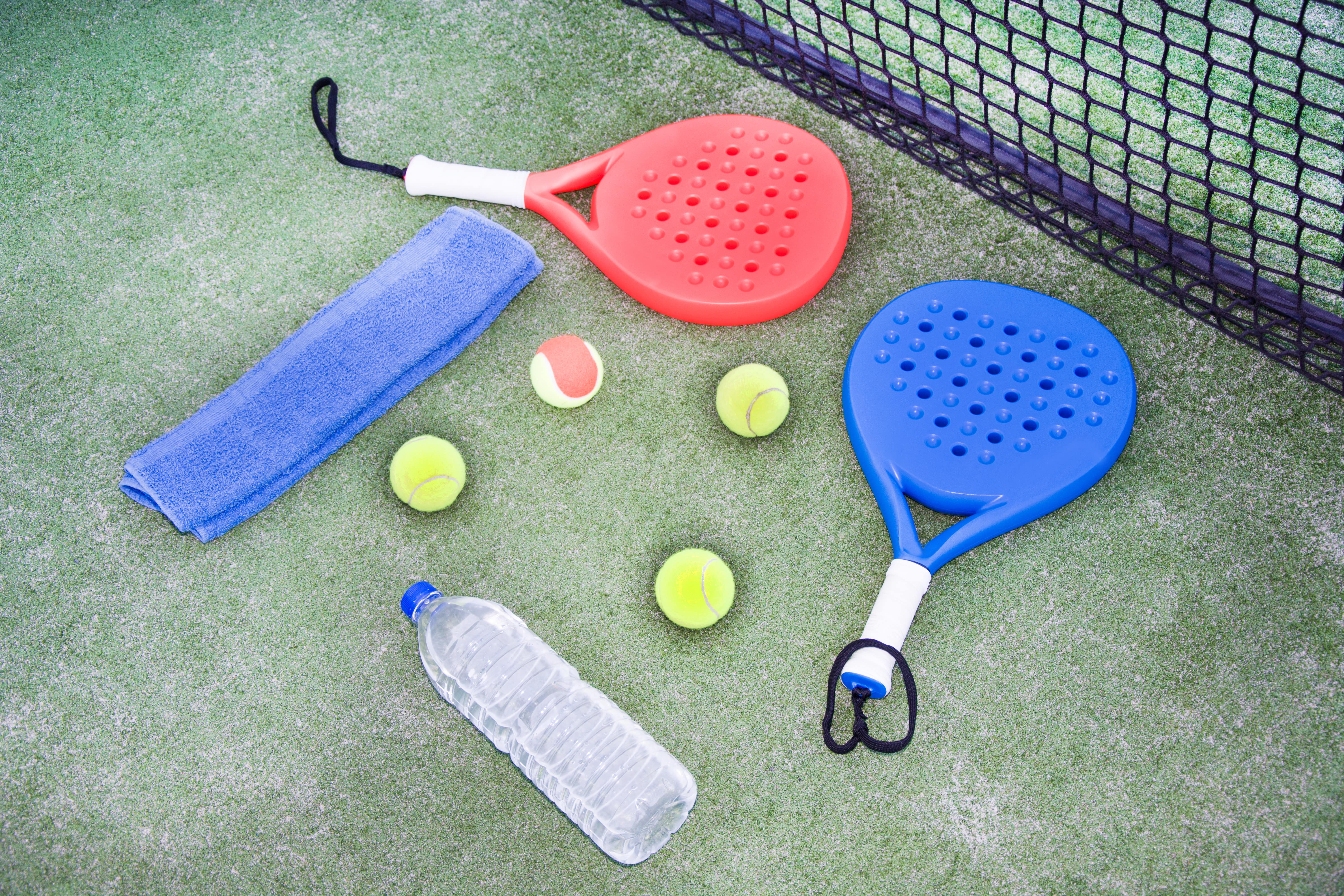 Peralatan Wajib Buat Main Padel